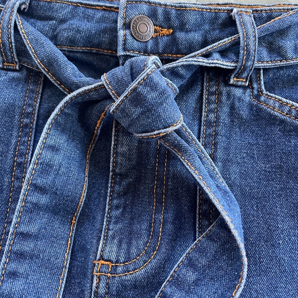 Forever 21 Denim Jean Belted Mini Skirt Tie Belt Size Large - Picture 9 of 12